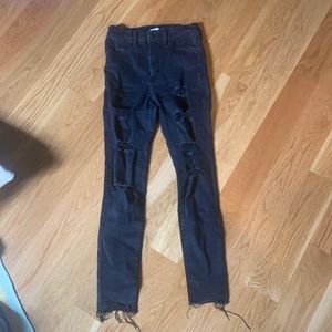 Levi size 27 black ripped skinny jeans